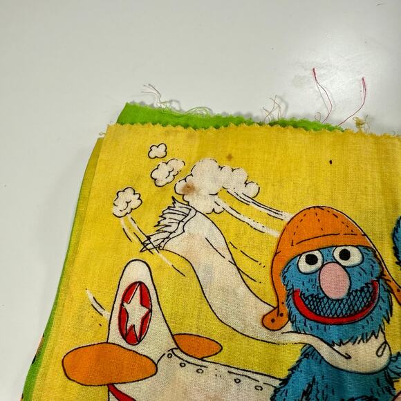 3/$20 VTG 1979 Your Friends From Sesame Street Random House Cloth Picture Book - Picture 7 of 9
